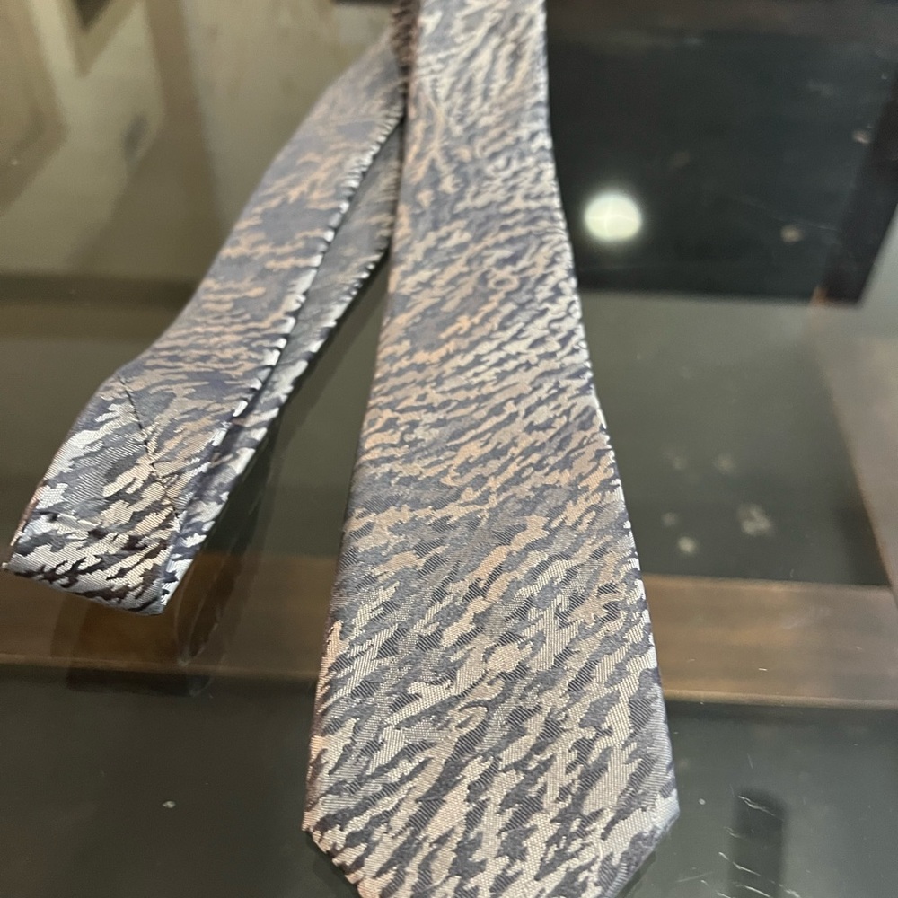 Lanvin tiger tie